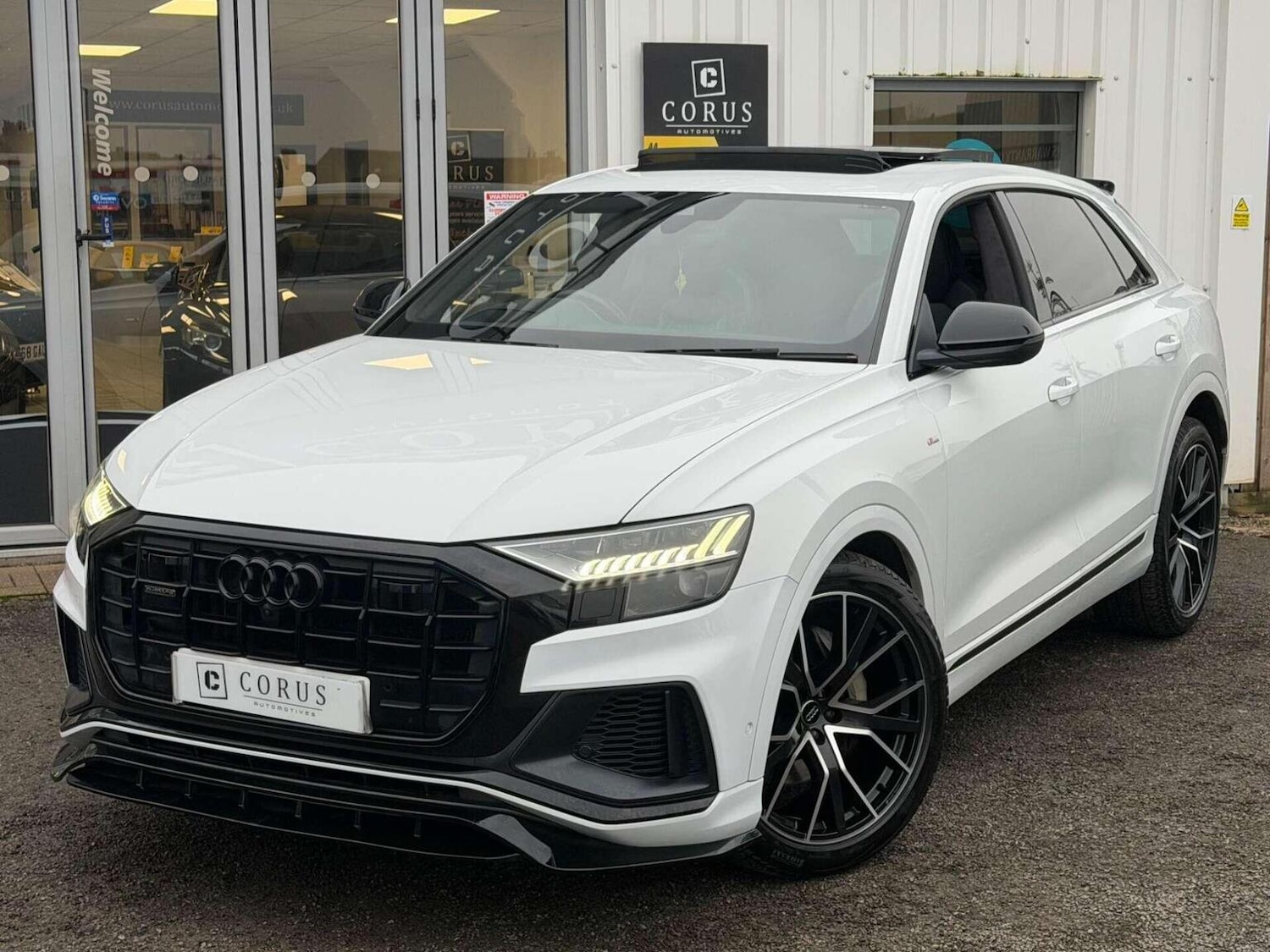 Used Audi Q8 2019 for sale - 77453272: Photo 2