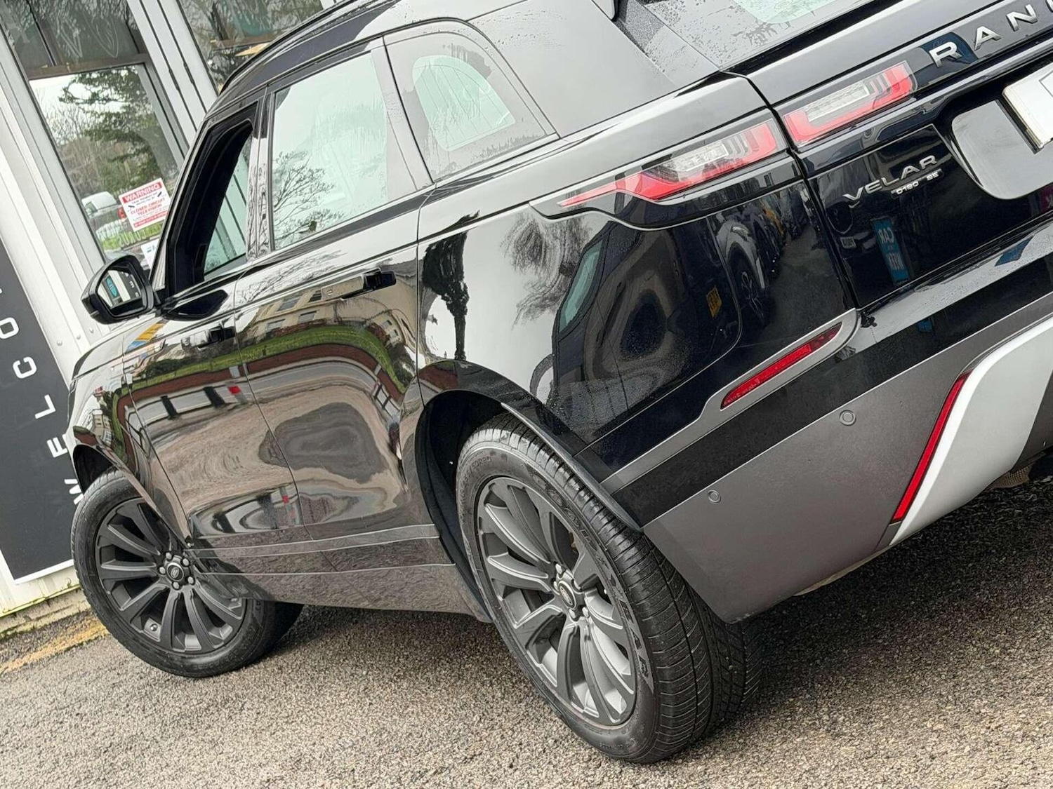 Used Land Rover Range Rover Velar 2018 for sale - 77494676: Photo 10