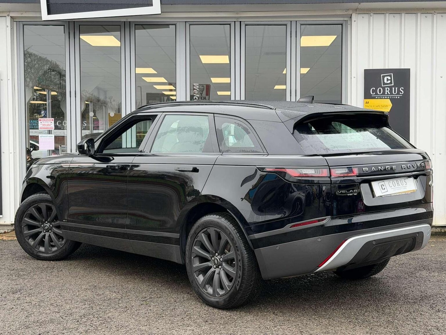 Used Land Rover Range Rover Velar 2018 for sale - 77494676: Photo 9