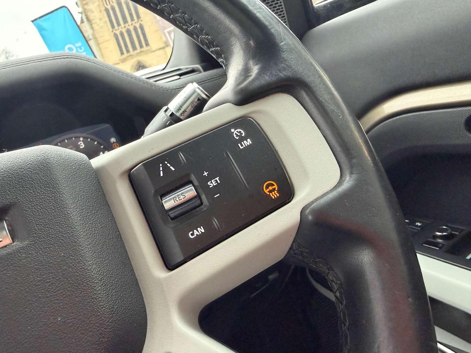 Used Land Rover Defender 110 2020 for sale - 77453278: Photo 26