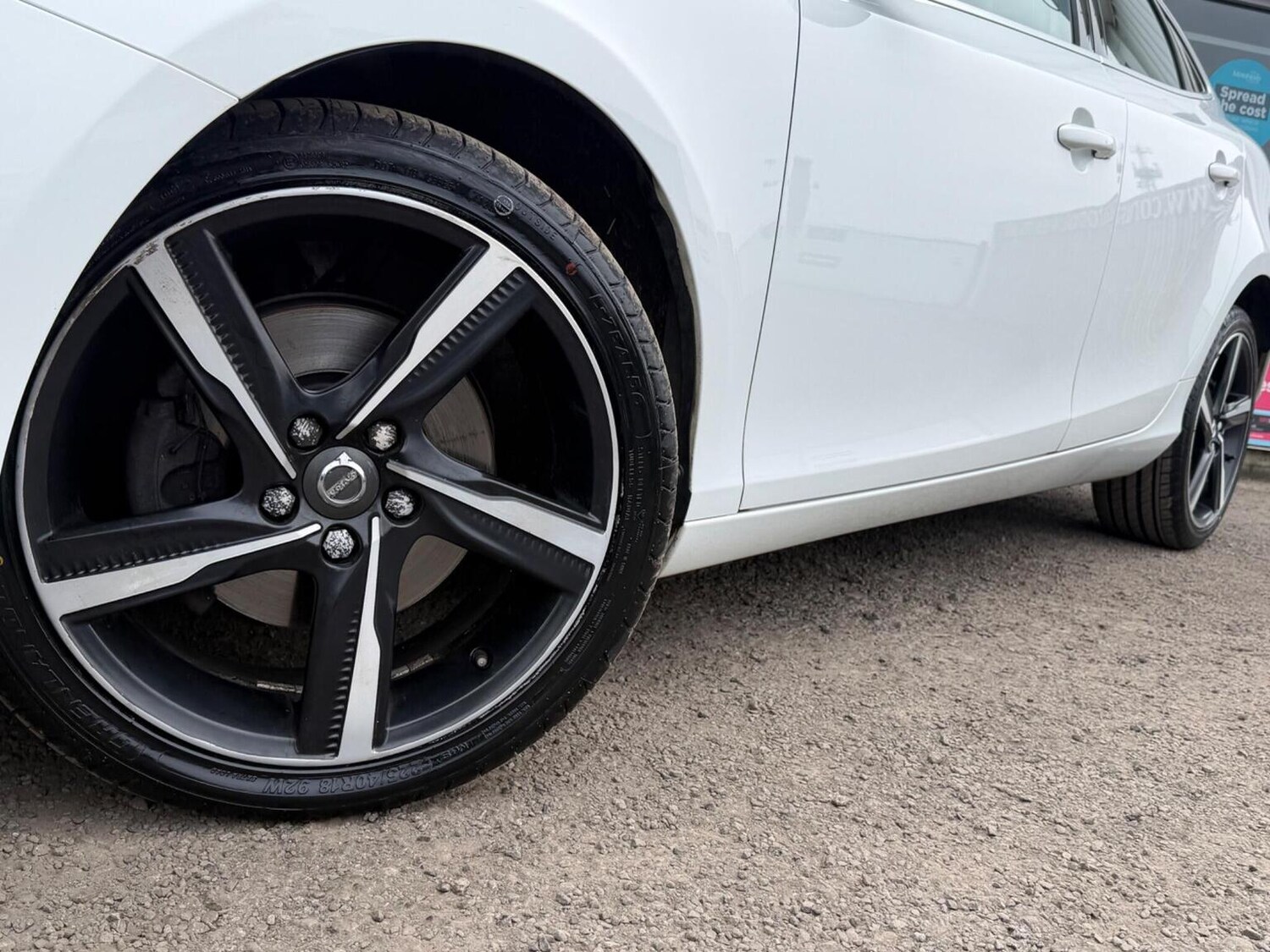 Used Volvo V40 2016 for sale - 77906620: Photo 10