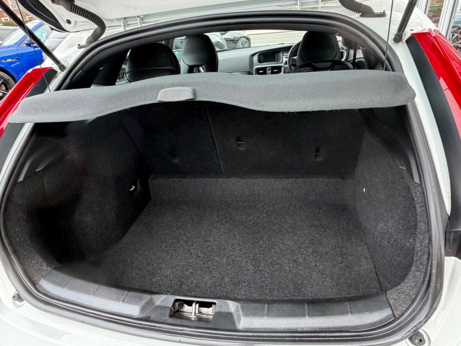 Used Volvo V40 2016 for sale - 77906620: Photo 21