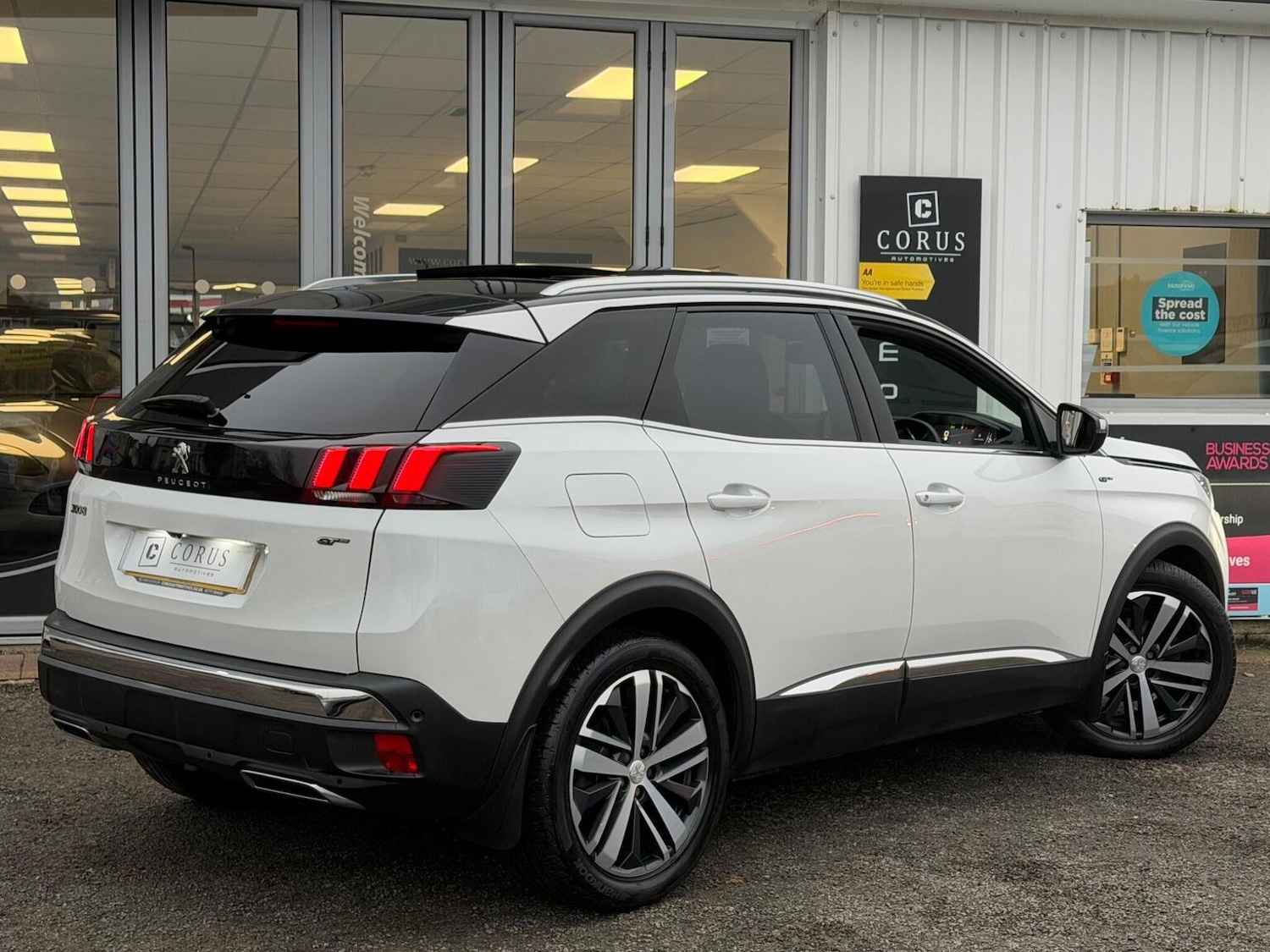 Used Peugeot 3008 2018 for sale - 77459970: Photo 8