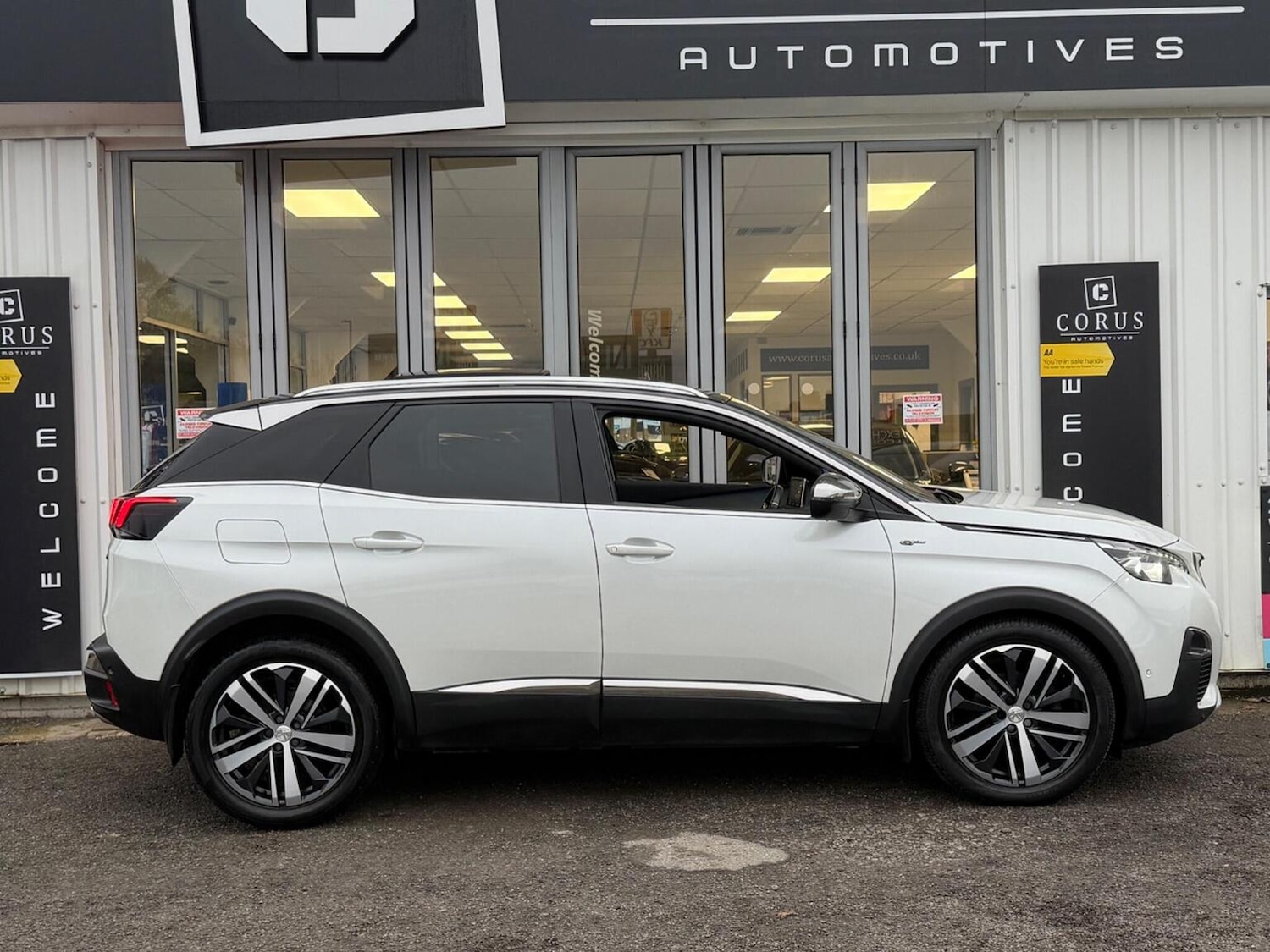 Used Peugeot 3008 2018 for sale - 77459970: Photo 9