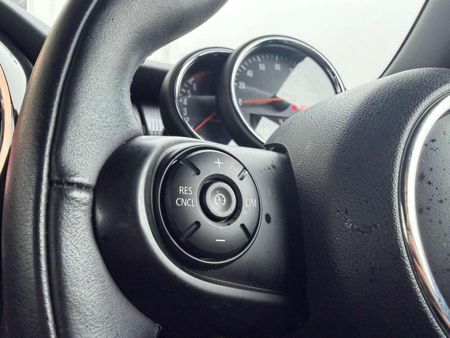 Used MINI Convertible 2018 for sale - 77453120: Photo 18