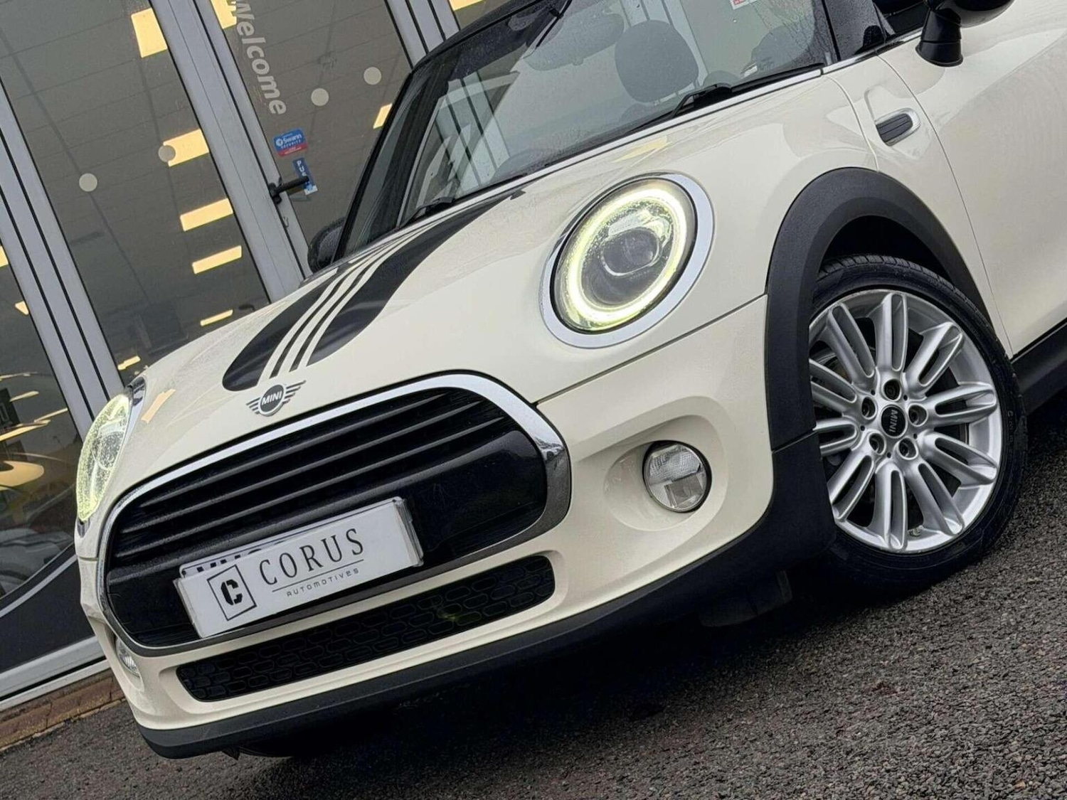 Used MINI Convertible 2018 for sale - 77453120: Photo 3