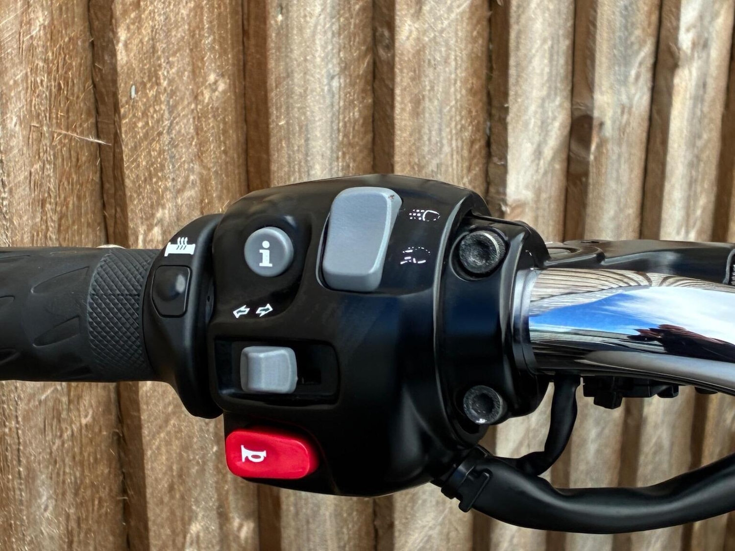 Used Triumph BONNEVILLE T120 2017 for sale - 78882317: Photo 11