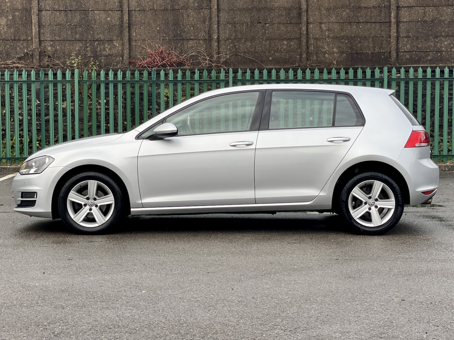 Used Volkswagen Golf 2015 for sale - 76863792: Photo 12