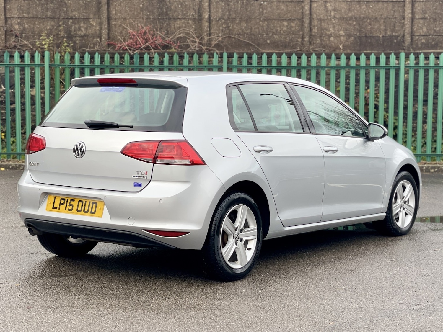 Used Volkswagen Golf 2015 for sale - 76863792: Photo 4