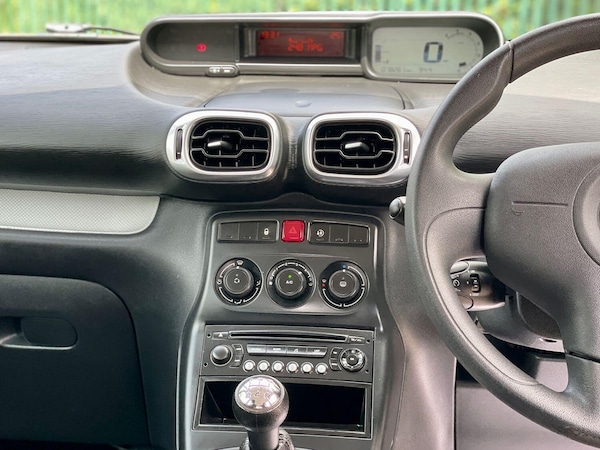 Used Citroen C3 Picasso 2010 for sale - 74999694: Photo 16