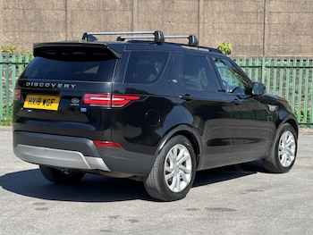 Used Land Rover Discovery 2018 for sale - 79168091: Photo