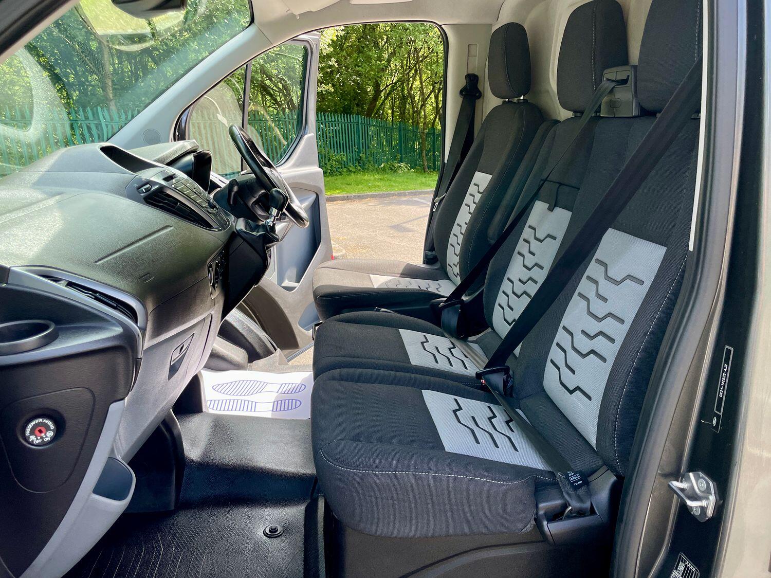 Used Ford Transit Custom 2017 for sale - 76793946: Photo 14