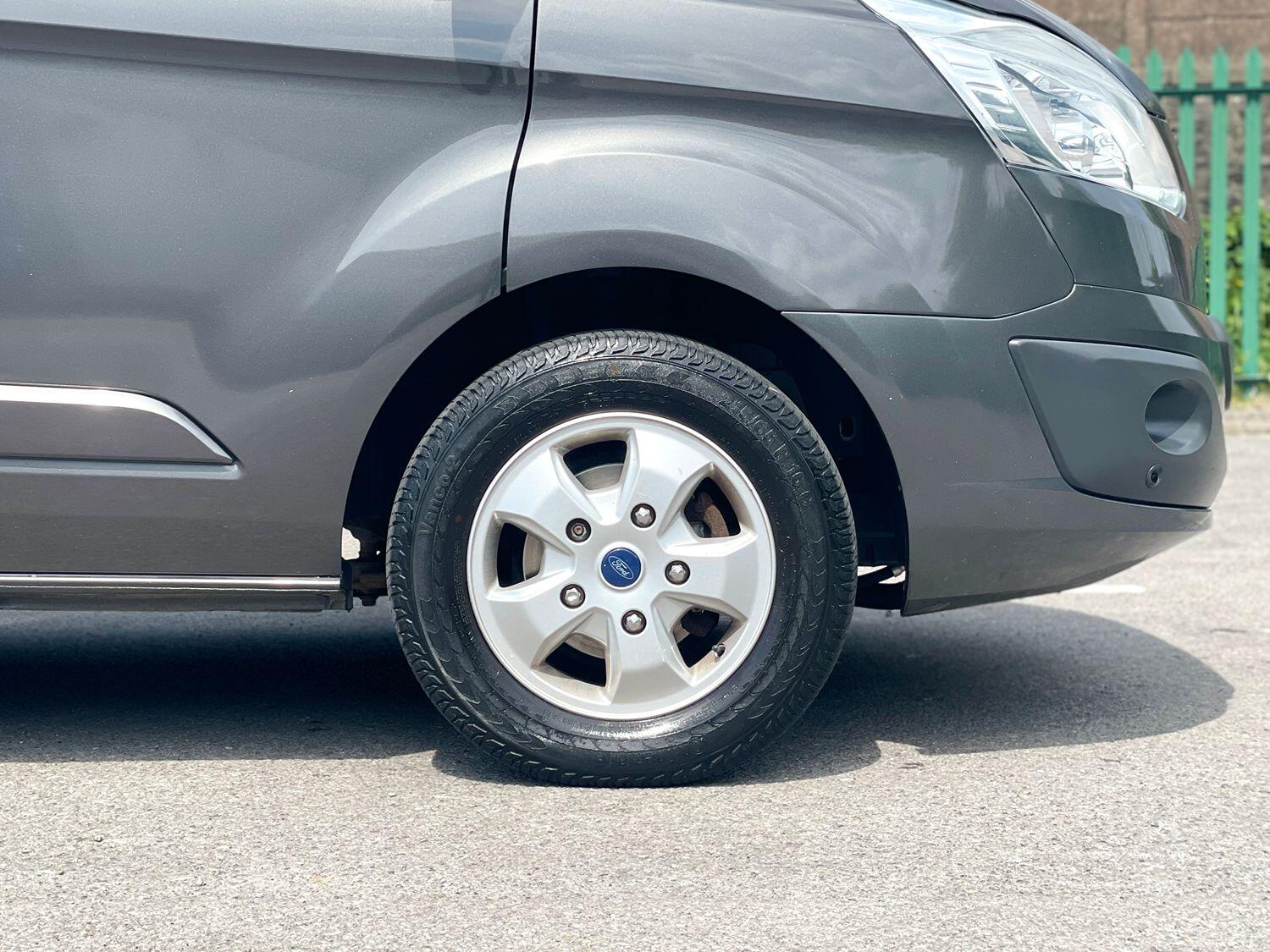 Used Ford Transit Custom 2017 for sale - 76793946: Photo 9