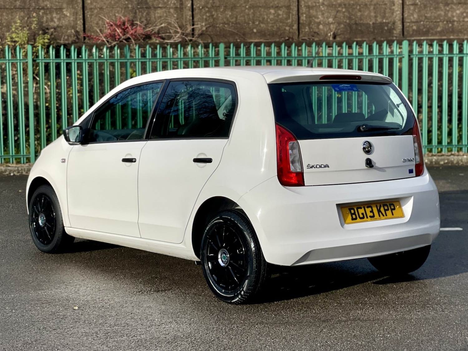 Used Skoda Citigo 2013 for sale - 76817509: Photo 2