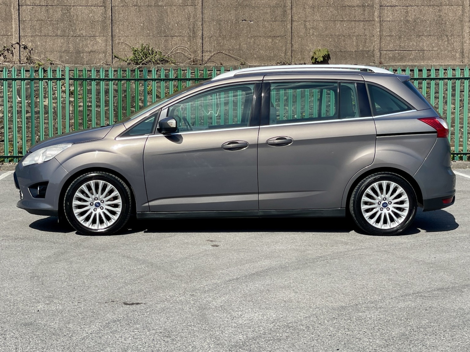 Used Ford Grand C-Max 2013 for sale - 78182895: Photo 10