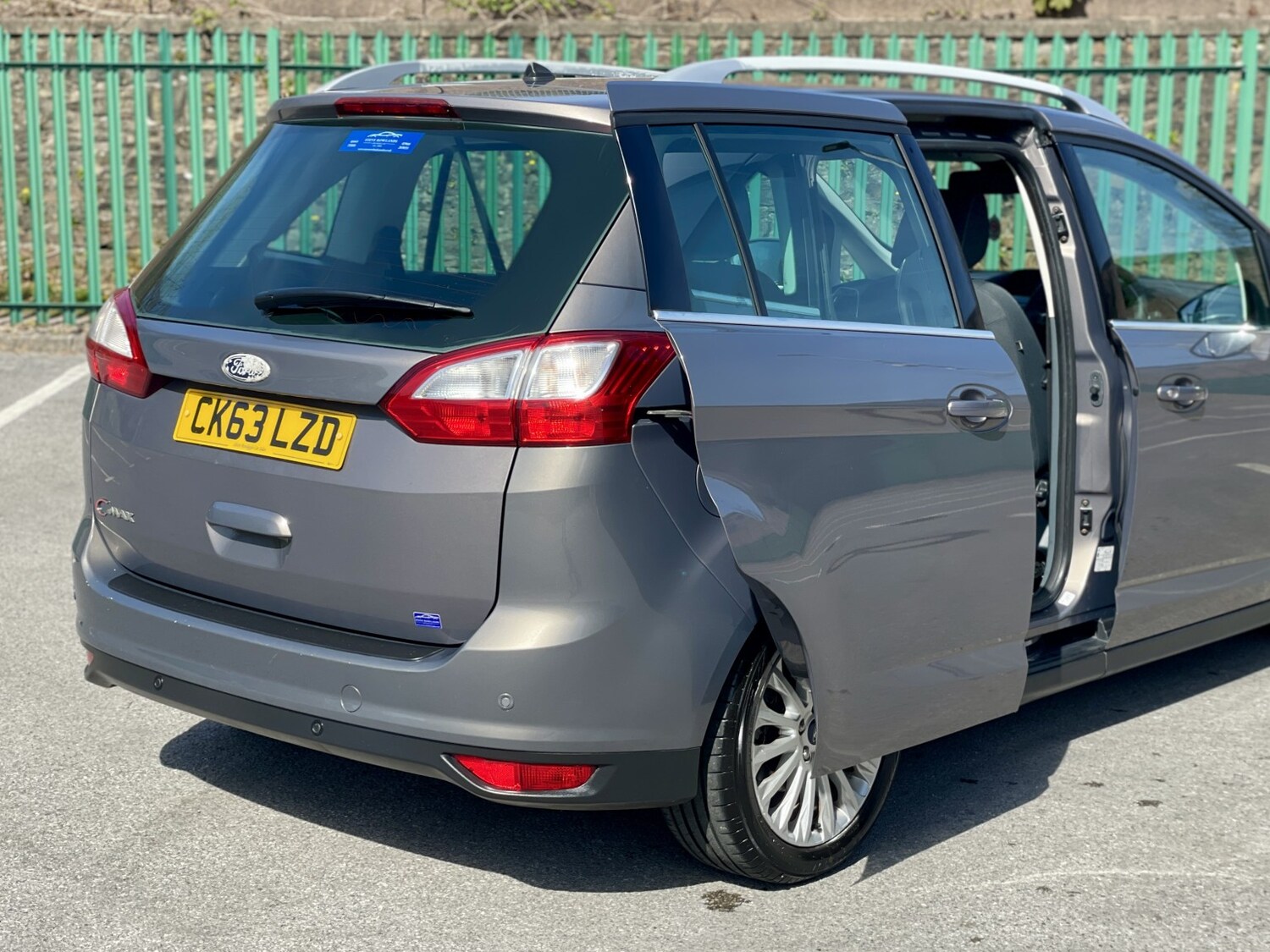 Used Ford Grand C-Max 2013 for sale - 78182895: Photo 18