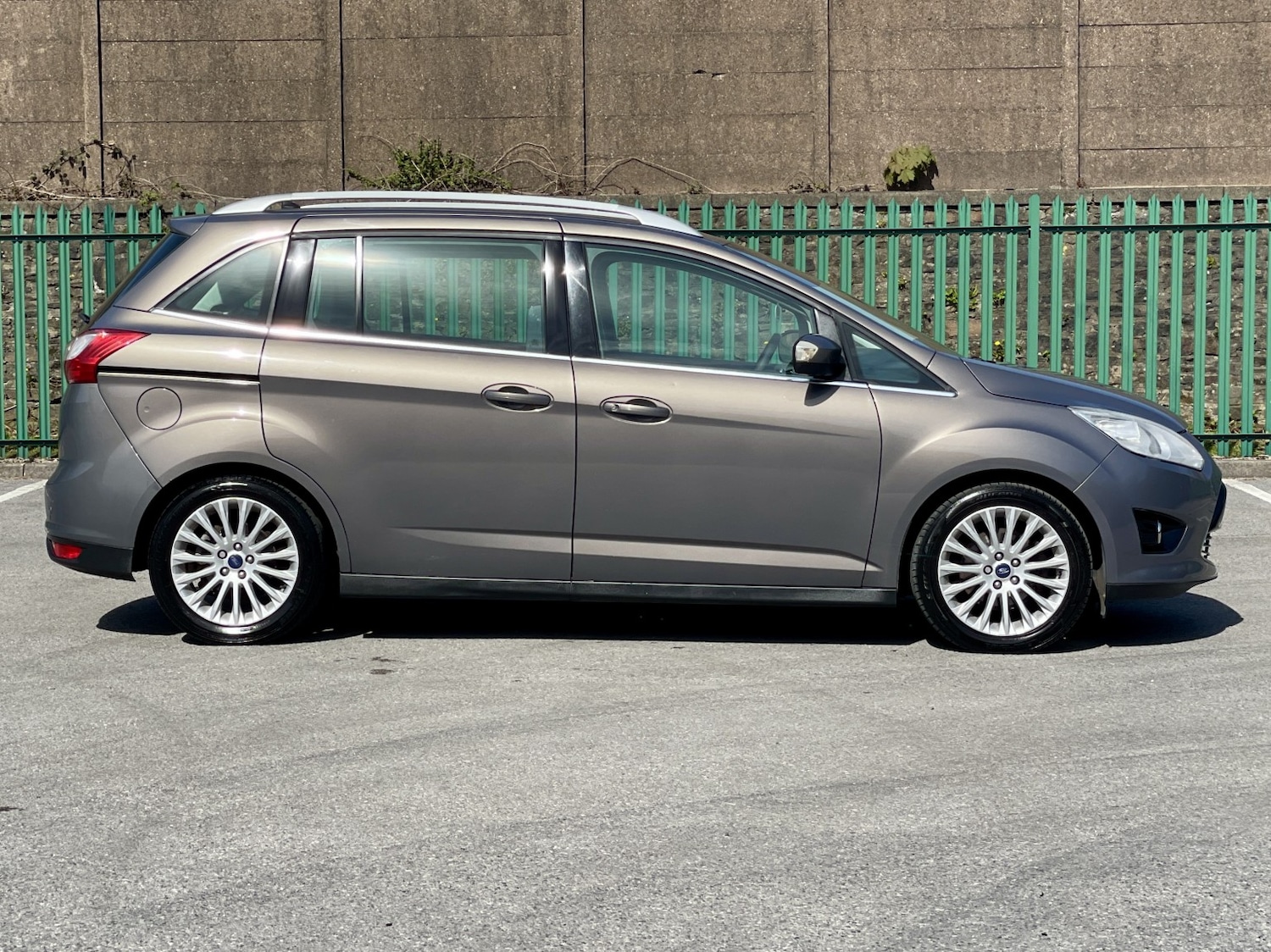 Used Ford Grand C-Max 2013 for sale - 78182895: Photo 8