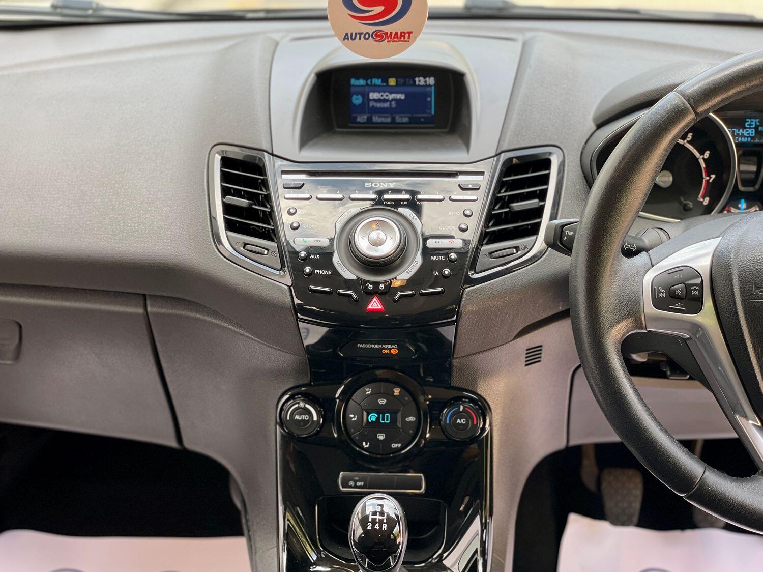 Used Ford Fiesta 2013 for sale - 76793941: Photo 24