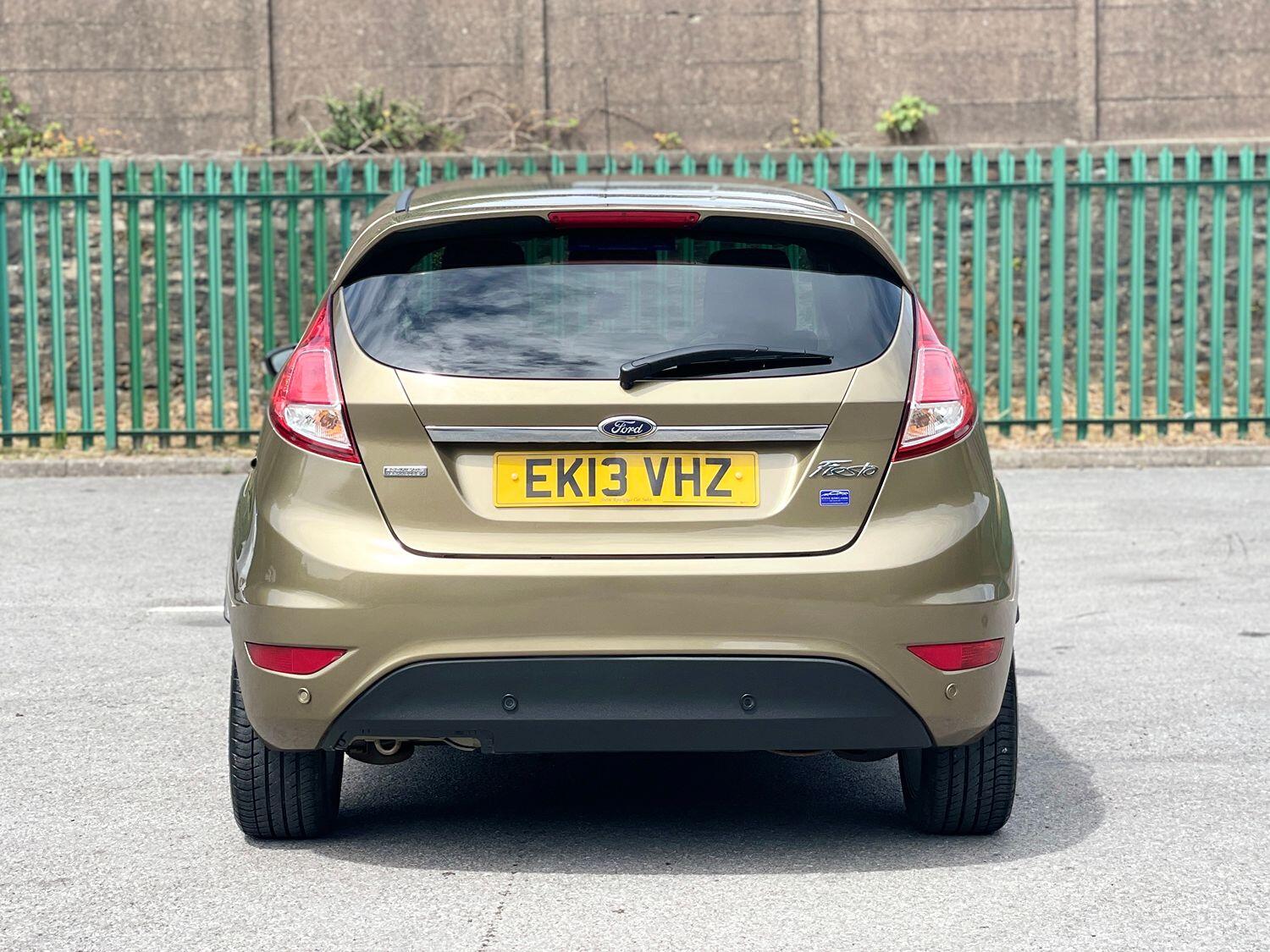 Used Ford Fiesta 2013 for sale - 76793941: Photo 4