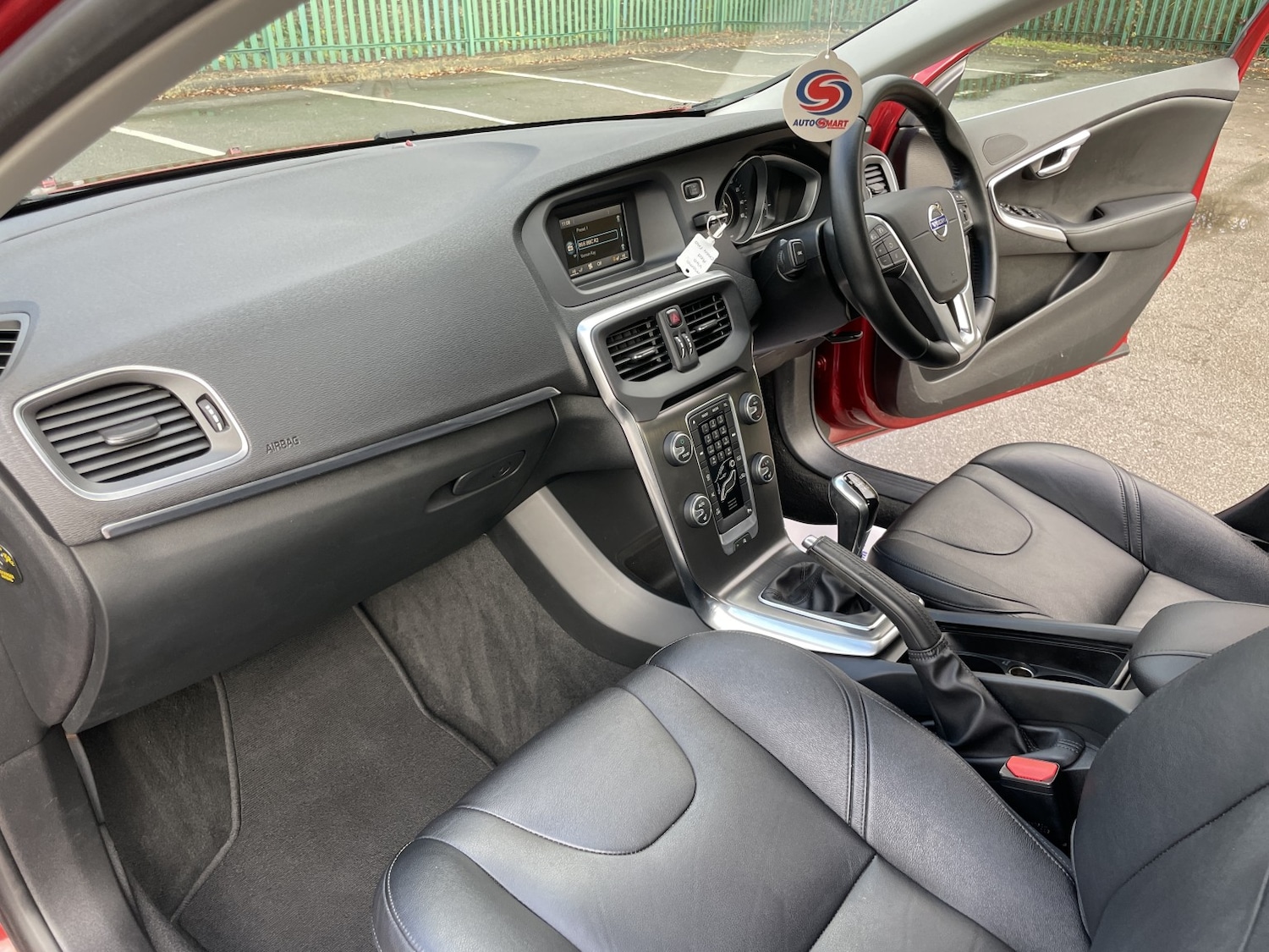 Used Volvo V40 2014 for sale - 76785013: Photo 23