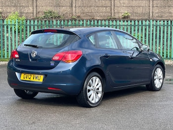 Used Vauxhall Astra 2012 for sale - 75913249: Photo