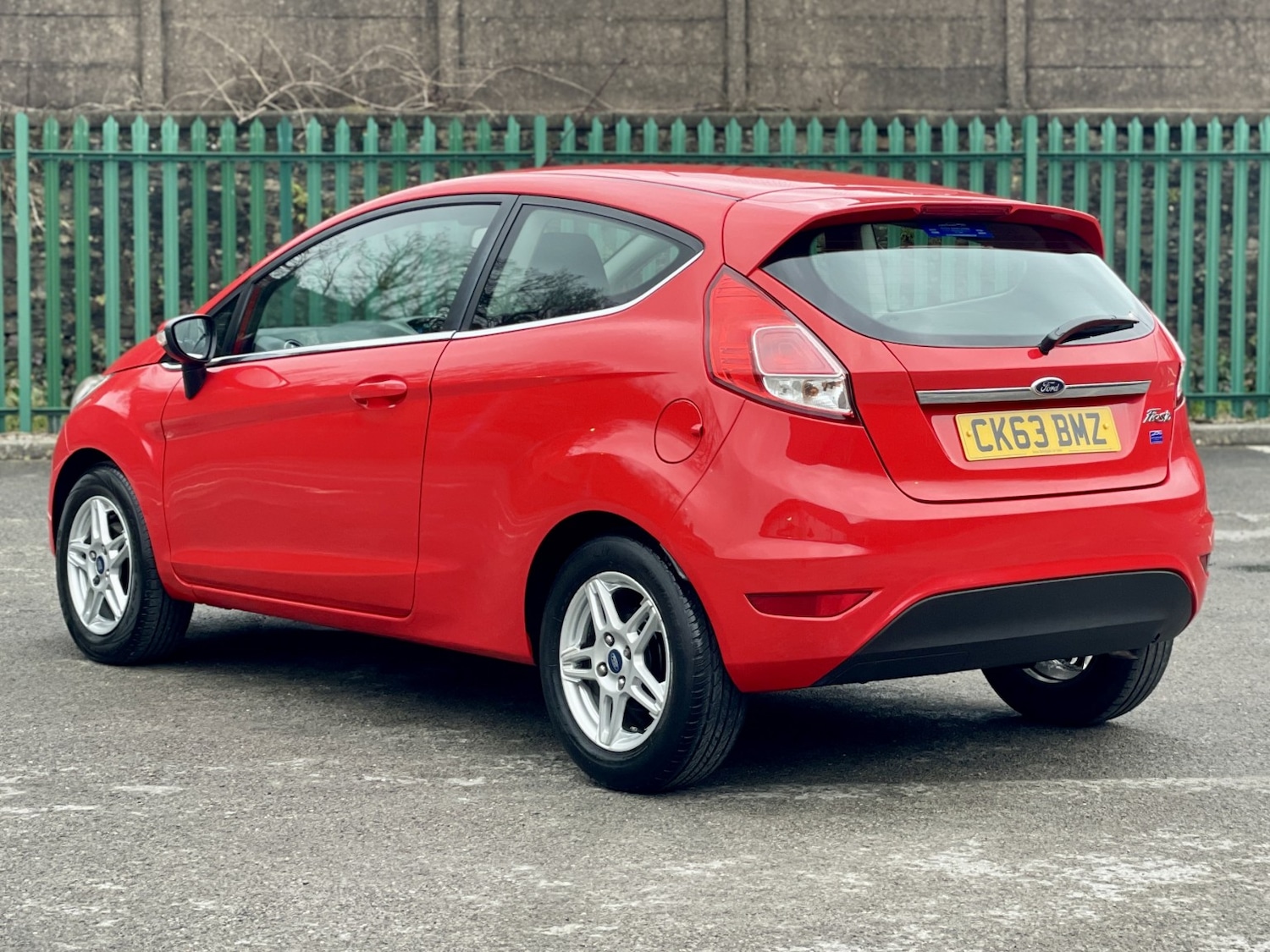 Used Ford Fiesta 2013 for sale - 77370589: Photo 2