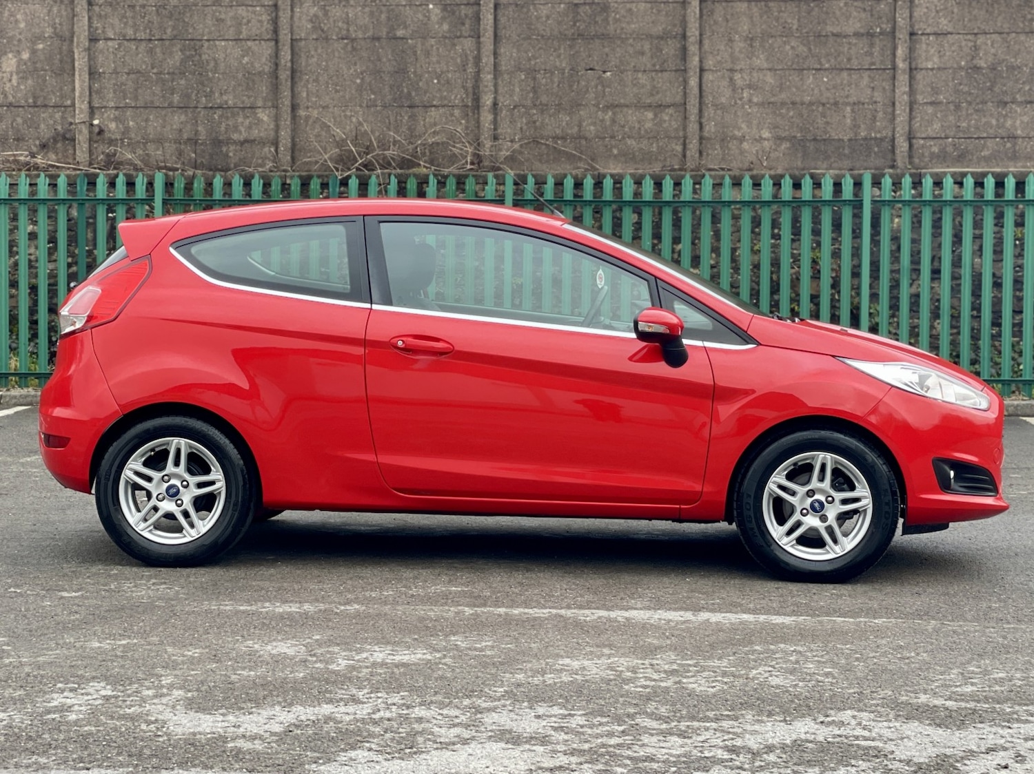 Used Ford Fiesta 2013 for sale - 77370589: Photo 8