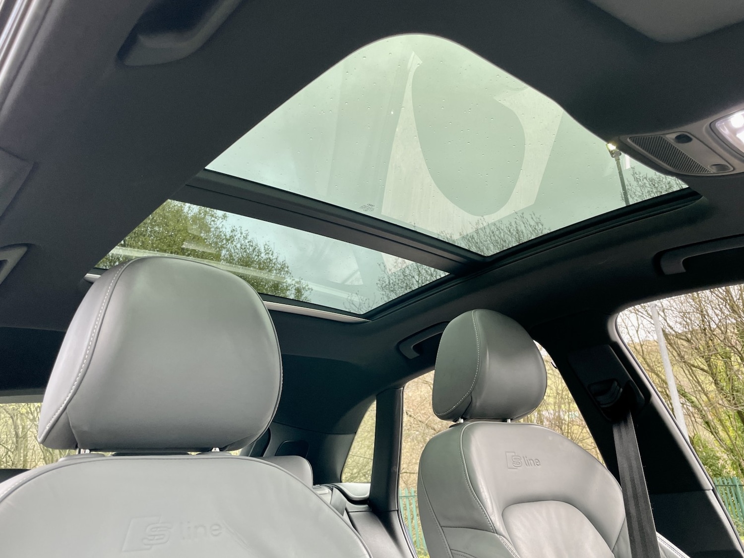 Used Audi Q3 2017 for sale - 77296823: Photo 32