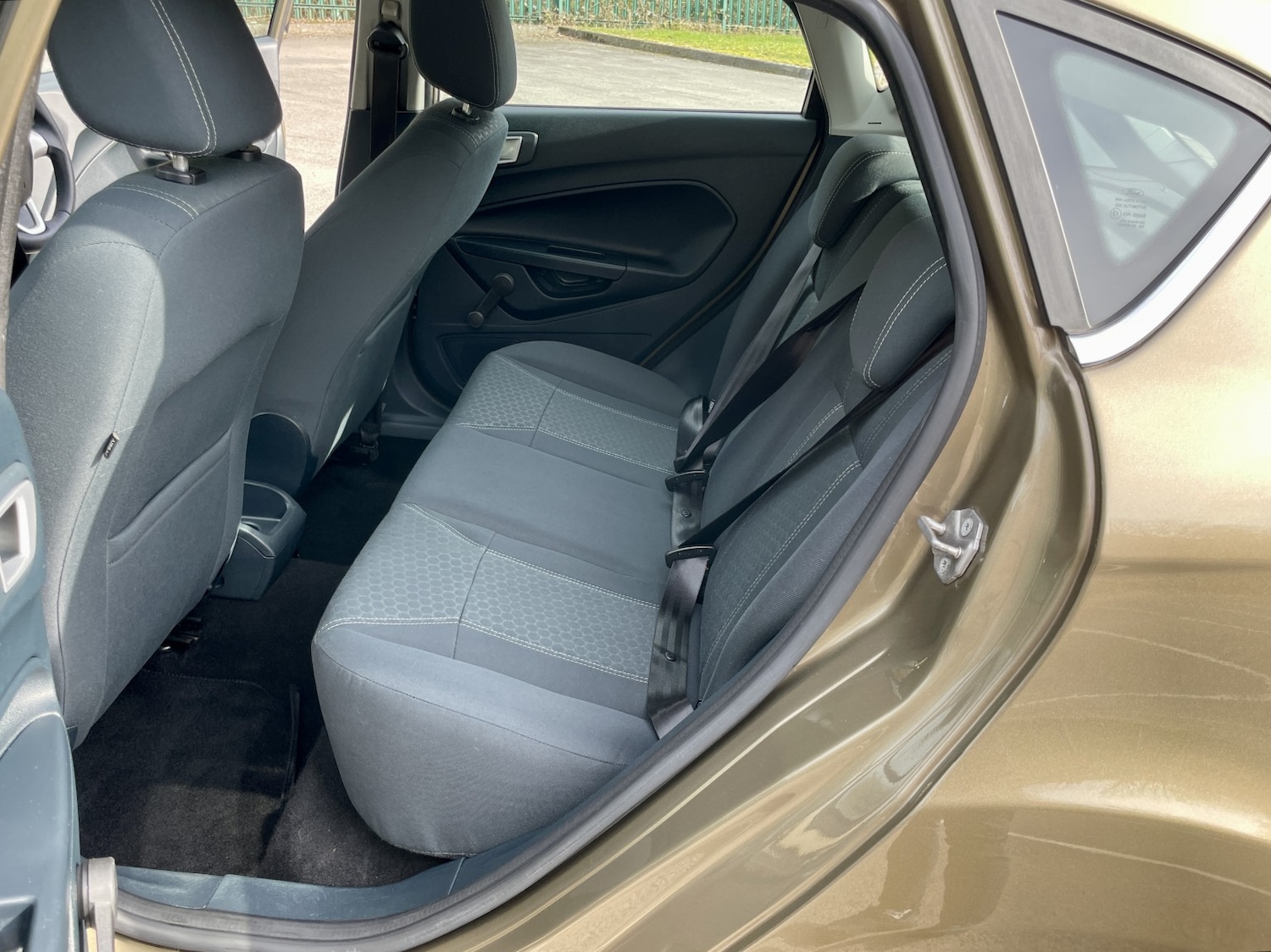 Used Ford Fiesta 2012 for sale - 76725604: Photo 14