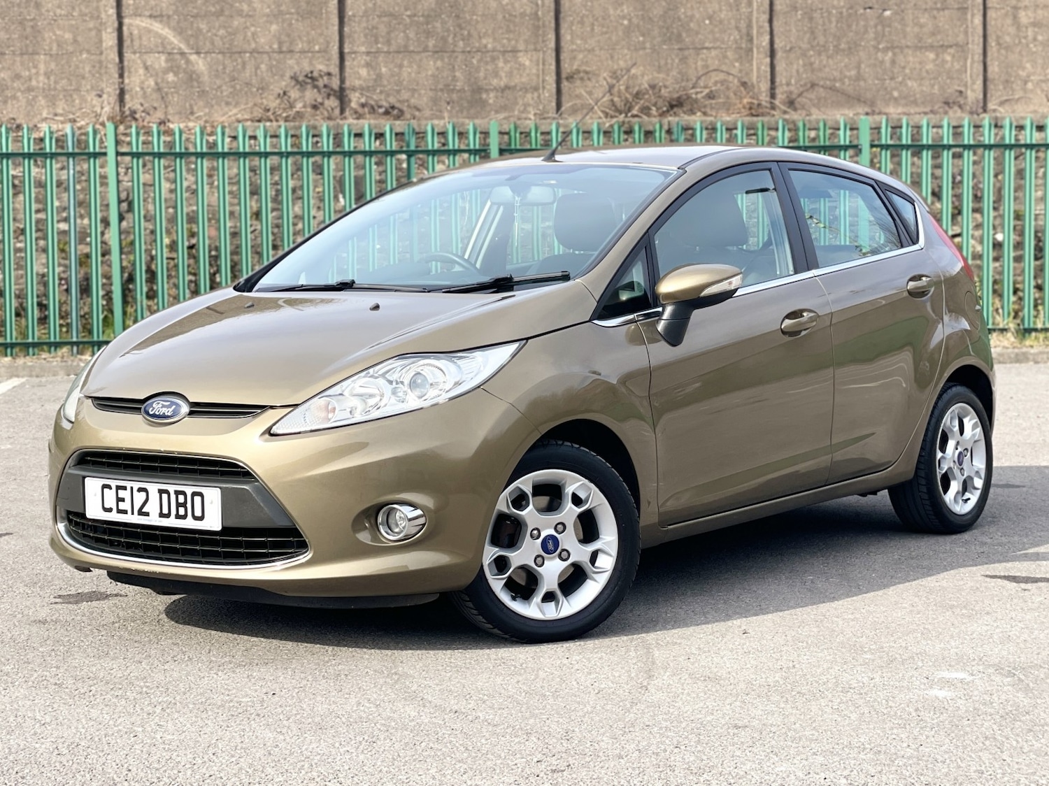 Used Ford Fiesta 2012 for sale - 76725604: Photo 3