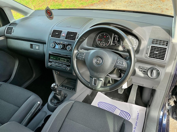 Used Volkswagen Touran 2013 for sale - 76211800: Photo 5