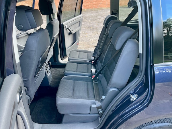 Used Volkswagen Touran 2013 for sale - 76211800: Photo 7
