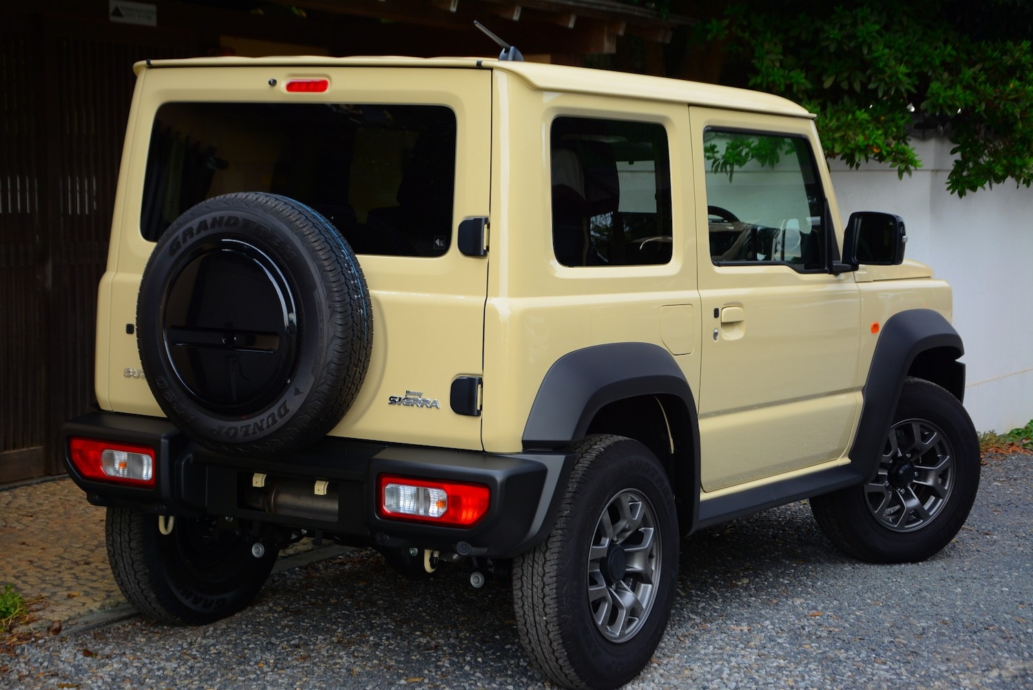 Used Suzuki Jimny for sale - 77001569: Photo 9