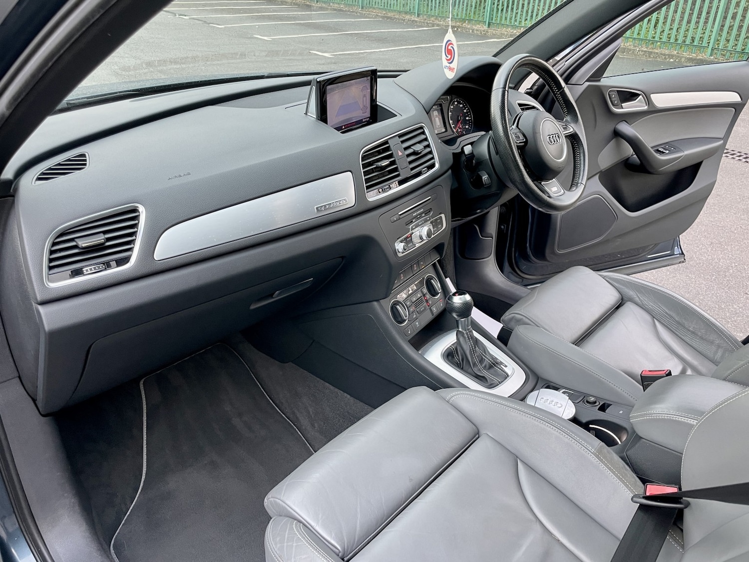 Used Audi Q3 2017 for sale - 76741389: Photo 26