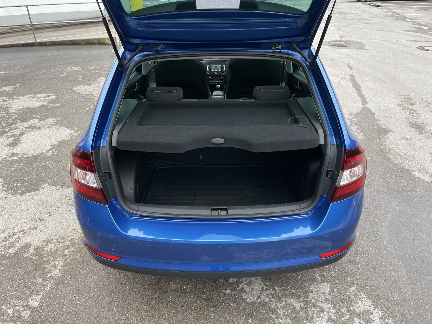 Used Skoda Rapid Spaceback 2014 for sale - 77610084: Photo 27