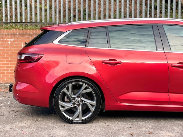 Used Renault Megane 2018 for sale - 76324822: Photo 14