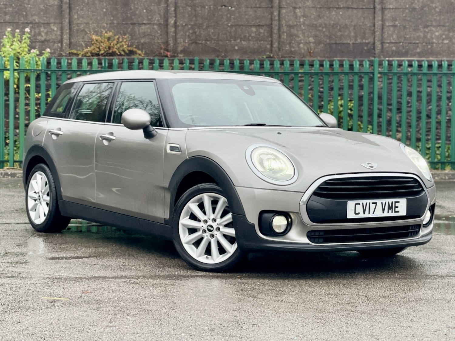 Used MINI Clubman 2017 for sale - 76560001: Photo 1