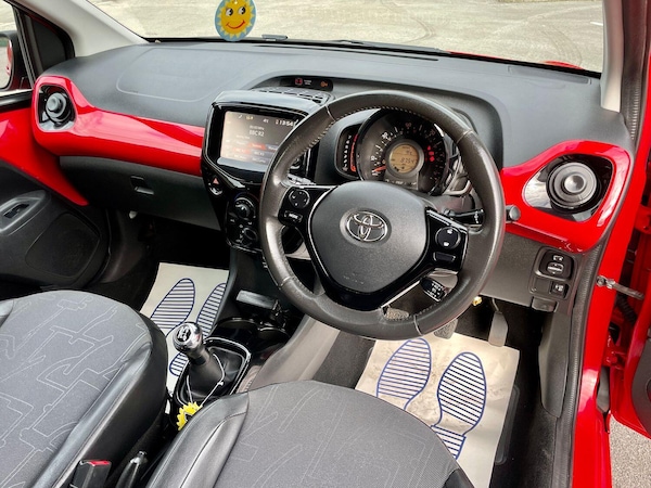 Used Toyota AYGO 2014 for sale - 75497249: Photo 11