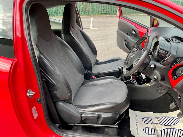 Used Toyota AYGO 2014 for sale - 75497249: Photo 13