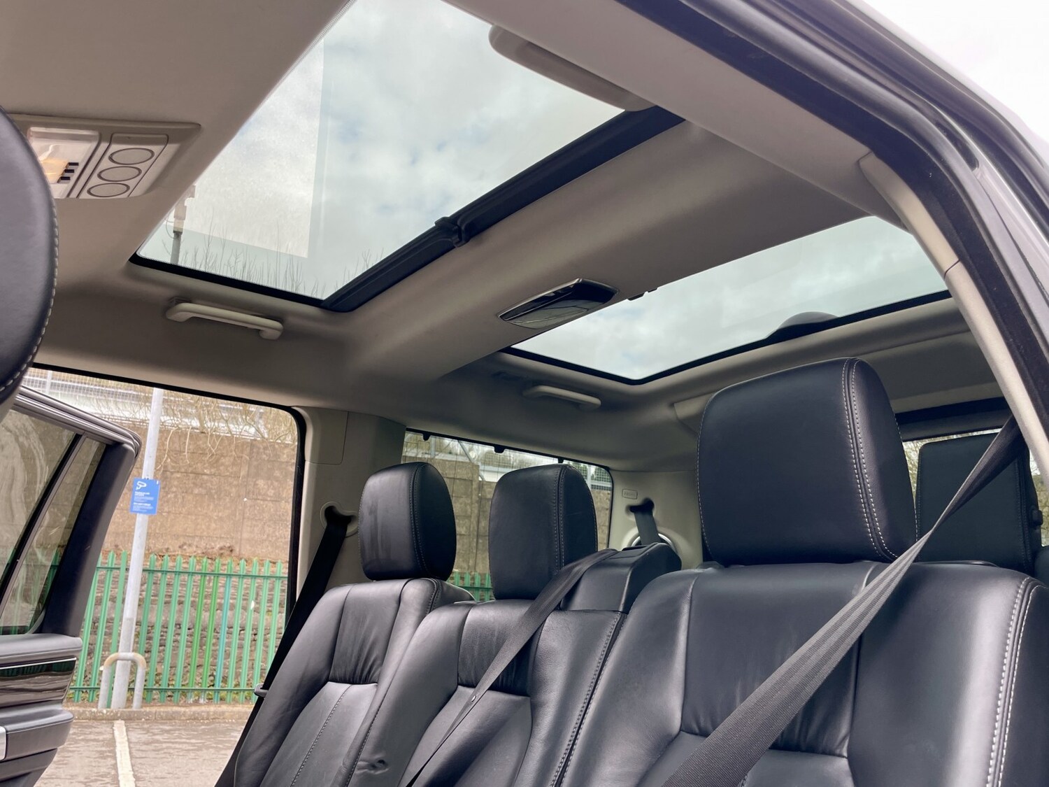 Used Land Rover Discovery 2016 for sale - 77792884: Photo 13