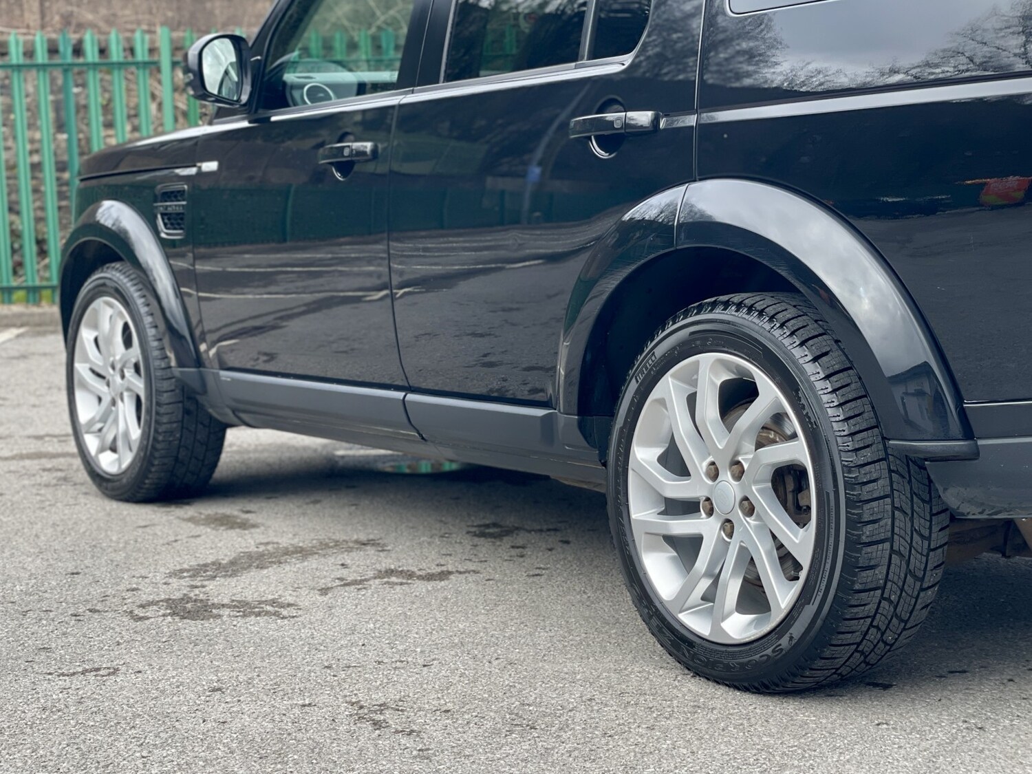 Used Land Rover Discovery 2016 for sale - 77792884: Photo 15