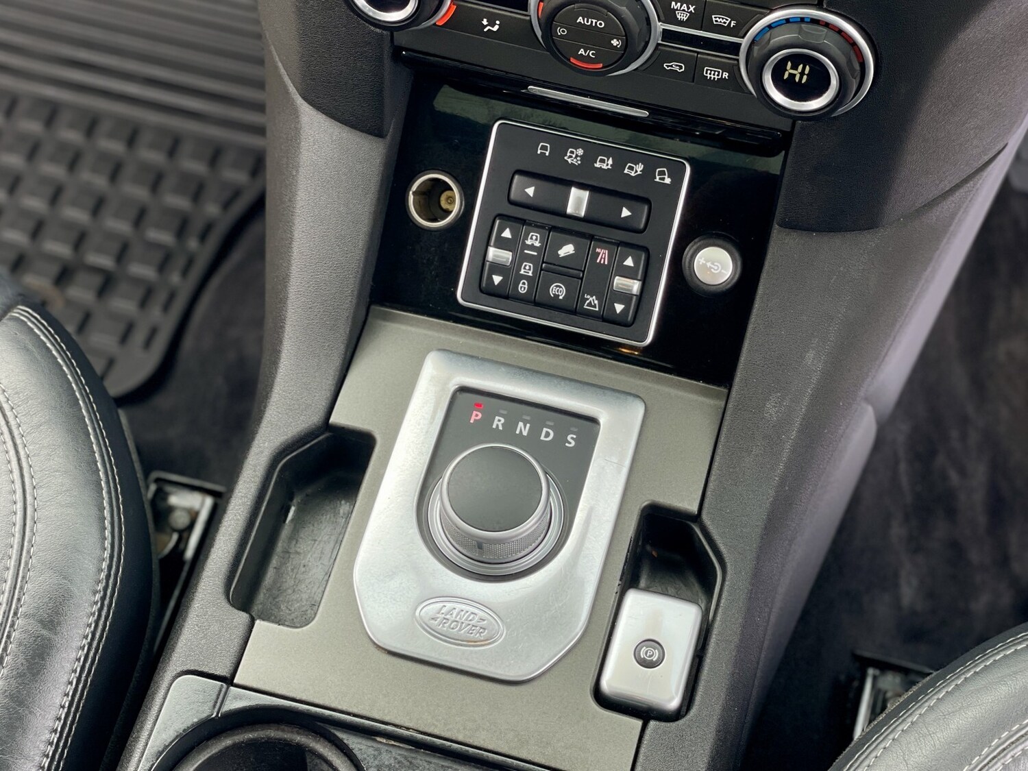 Used Land Rover Discovery 2016 for sale - 77792884: Photo 18