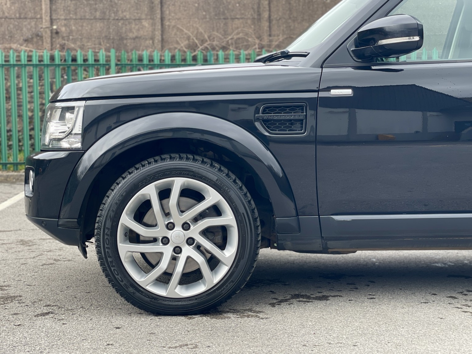 Used Land Rover Discovery 2016 for sale - 77792884: Photo 23