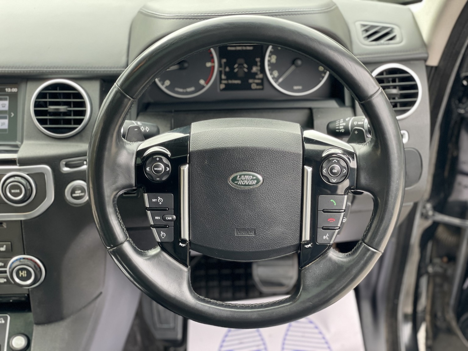 Used Land Rover Discovery 2016 for sale - 77792884: Photo 24