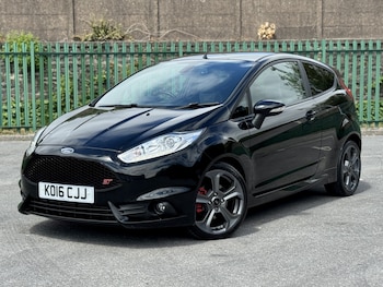 Used Ford Fiesta 2016 for sale - 79335633: Photo