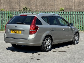 Used Kia Ceed 2010 for sale - 79156647: Photo