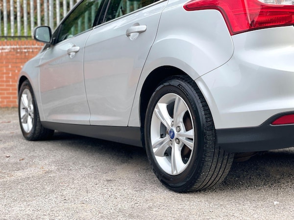 Used Ford Focus 2011 for sale - 76149267: Photo 12