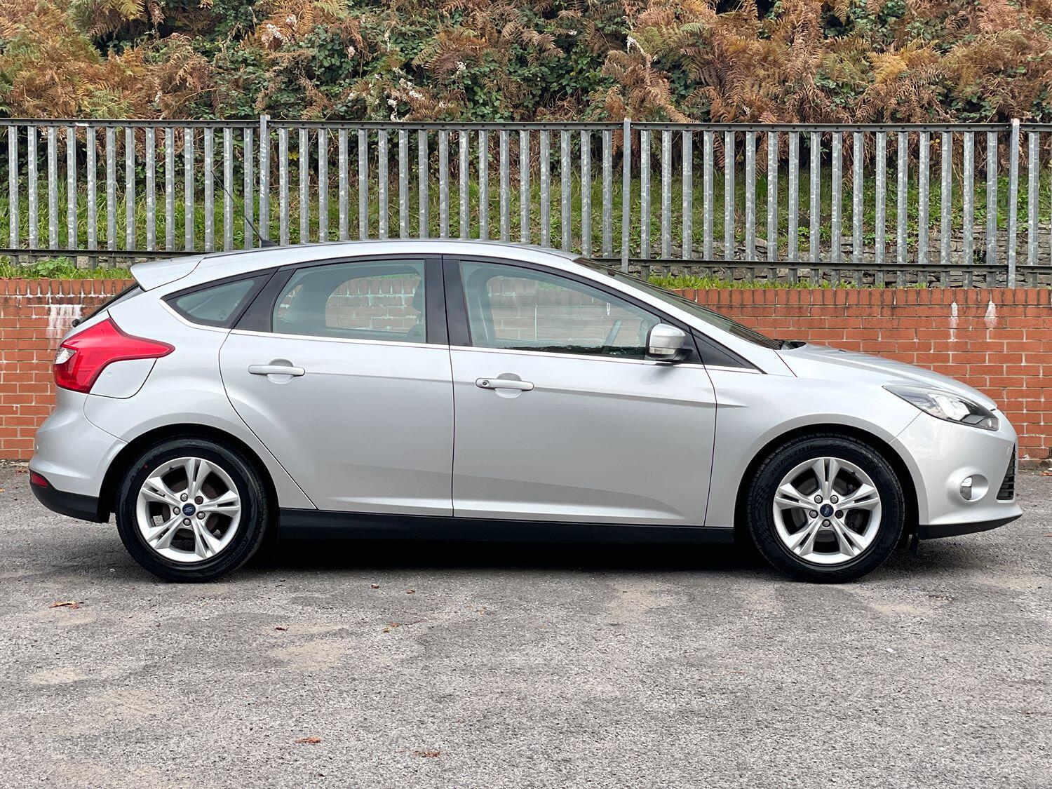 Used Ford Focus 2011 for sale - 76149267: Photo 8