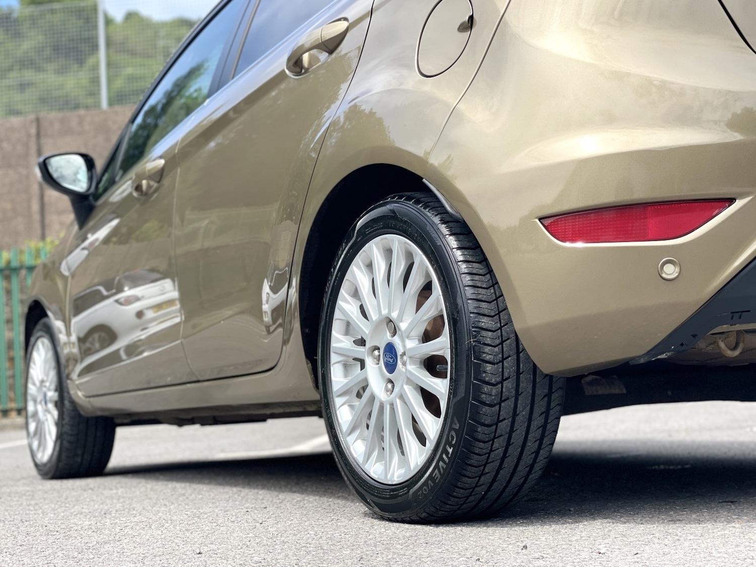 Used Ford Fiesta 2013 for sale - 76858903: Photo 14