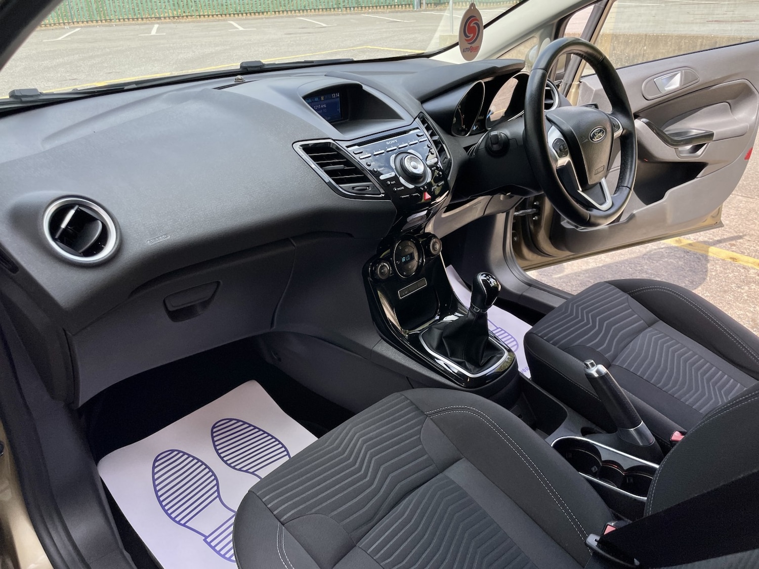 Used Ford Fiesta 2013 for sale - 76858903: Photo 20